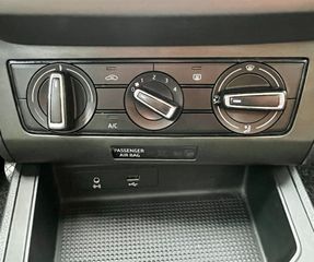 Seat Ibiza 2018 STYLE/ ΕΛΛΗΝΙΚΟ/ 1ο ΧΕΡΙ/ 6α ΤΑΧΥΤΟ/ ΟΘΟΝΗ-thumb-18