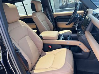 Land Rover Defender 2026 DEFENDER 110 D350  X Dynamic SE-thumb-1