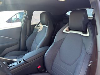 Toyota C-HR 2026 CHIC BI-TONE 1.8L 140HP ΕΤΟΙΜΟΠΑΡΑΔΟΤΟ-thumb-10