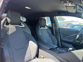 Toyota C-HR 2026 CHIC BI-TONE 1.8L 140HP ΕΤΟΙΜΟΠΑΡΑΔΟΤΟ-thumb-13