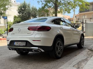 Mercedes-Benz GLC Coupe 2021 COUPE 4MATIC 9G-TRONIC AMG LINE-thumb-15