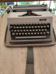 Γραφομηχανή ERICA mod.30