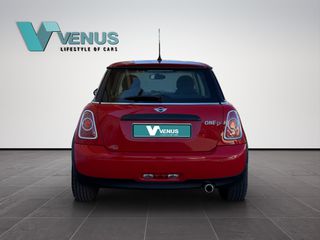 Mini Cooper D 2011 R56-thumb-5