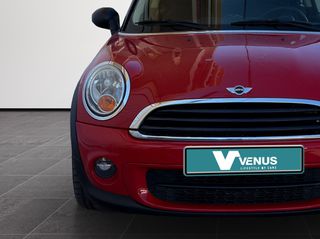 Mini Cooper D 2011 R56-thumb-8