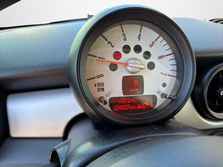 Mini Cooper D 2011 R56-thumb-12