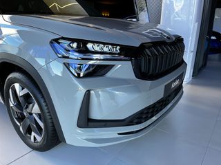 Skoda Kodiaq 2026 Selection 1.5 TSI m-HEV 150PS DSG7 SPORTLINE-thumb-5