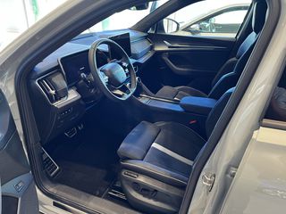 Skoda Kodiaq 2026 Selection 1.5 TSI m-HEV 150PS DSG7 SPORTLINE-thumb-17