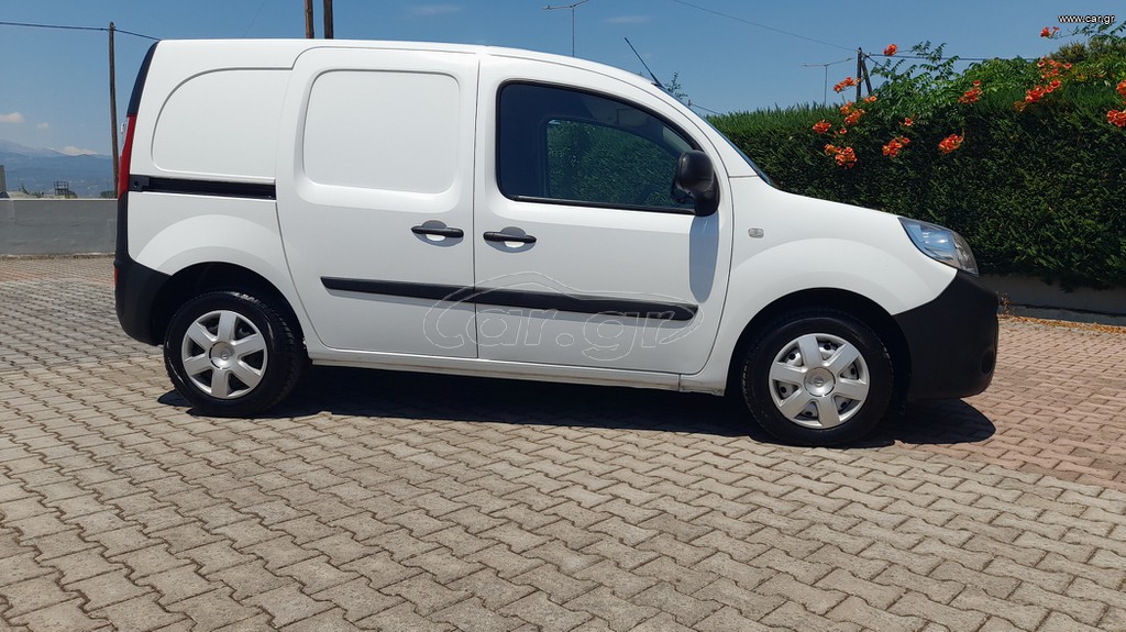 Nissan NV250 2021 1,5 KLIMA..6TAXITO..ATRAKARISTO..ABAFO..