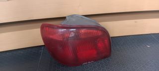 TOYOTA YARIS 03-05 ΟΠΙΣΘΙΟ ΑΡΙΣΤΕΡΟ ΦΑΝΑΡΙ (ΜΕ ΝΤΟΥΙ)