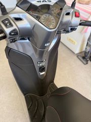 Honda SH 300i 2015-thumb-17