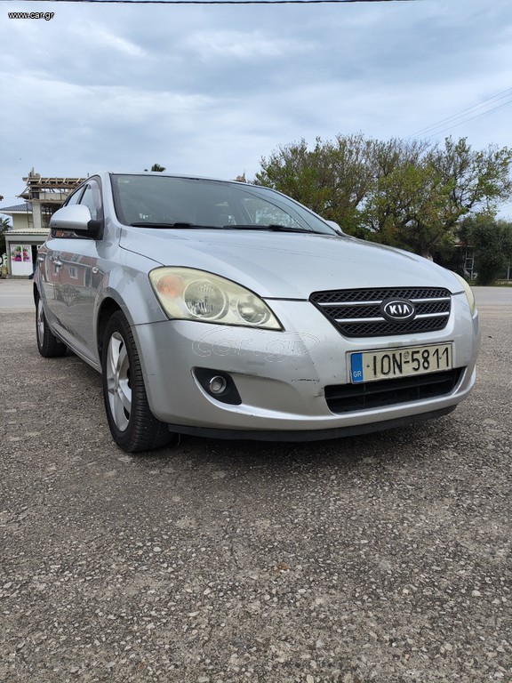 Kia Ceed / cee'd 2009 Hatchback