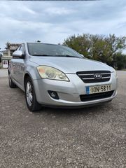 Kia Ceed / cee'd 2009 Hatchback