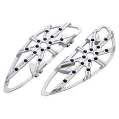 Arlen Ness Arlen Ness, 10-Gauge rider floorboards. Chrome