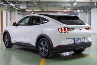 Ford Mustang Mach-E 2023 RWD 73kWh-thumb-8