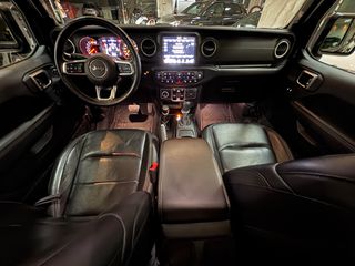 Jeep Wrangler 2018 SAHARA EDITION-thumb-28