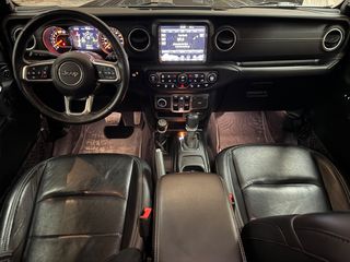 Jeep Wrangler 2018 SAHARA EDITION-thumb-25