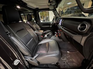 Jeep Wrangler 2018 SAHARA EDITION-thumb-29