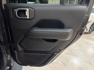 Jeep Wrangler 2018 SAHARA EDITION-thumb-45