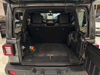 Jeep Wrangler 2018 SAHARA EDITION-thumb-47