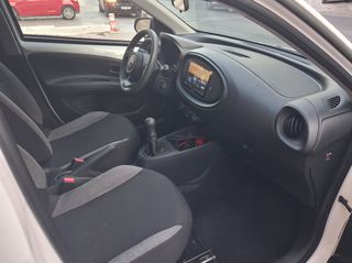 Toyota Aygo (X) 2022 0 τελη-thumb-9