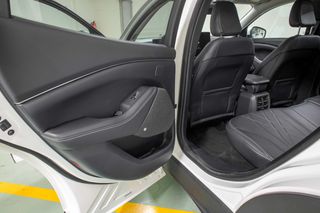 Ford Mustang Mach-E 2023 RWD 73kWh-thumb-12
