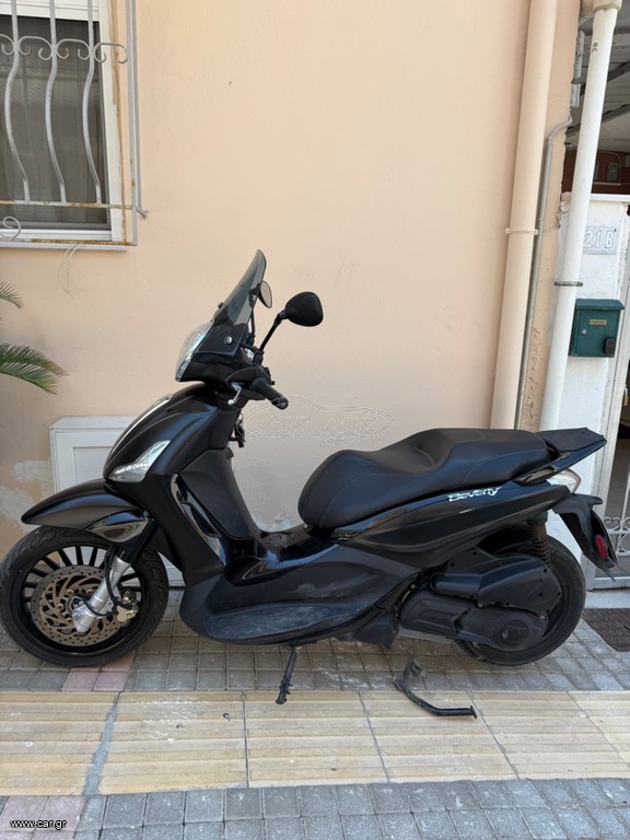 Piaggio Beverly 300 2021