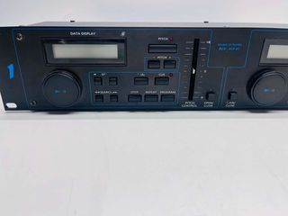 Double CD Player Controller DCD-01P #1 (Κονσόλα Ελέγχου Διπλού CD Player / DJ Rack)-thumb-2