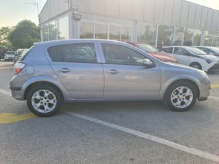 Opel Astra 2007-thumb-3
