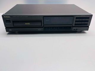 CD Player Technics SL-PG320A MASH Compact Disc Player