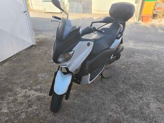 Yamaha XMAX 250 2012-thumb-1