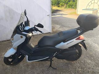 Yamaha XMAX 250 2012-thumb-2