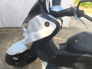 Yamaha XMAX 250 2012-thumb-5