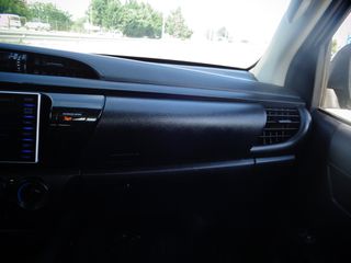Pickup - Αγροτικό Toyota 2017 HILUX ΜΙΑΜΙΣΗ ΚΑΜΠΙΝΑ 4Χ4 EURO6 2.4cc-thumb-14