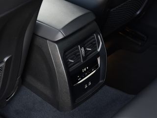 Bmw 318 2020 d Sedan M Sport Performance-thumb-34