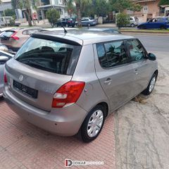 Skoda Fabia 2008 AMBITION 1.2 70Hp-thumb-3