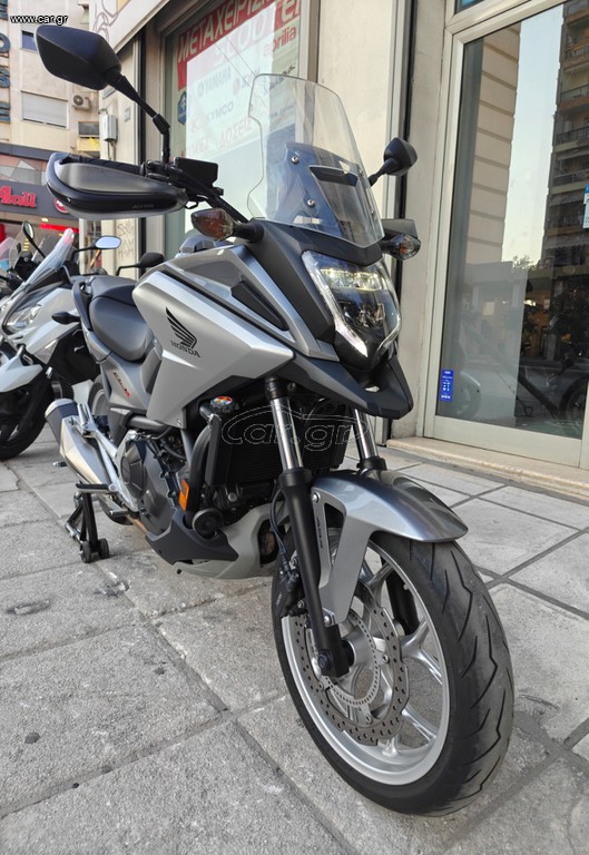 Honda NC 750X 2017 — φωτογραφία 13 από 25