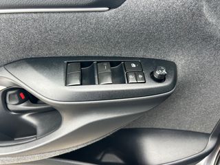 Toyota Yaris 2021 1.5 Active Plus Hybrid Autom Kamera 116Hp Eλληνικό-thumb-22