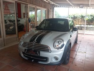 Mini Cooper D 2013-thumb-1