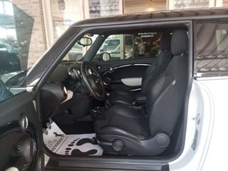 Mini Cooper D 2013-thumb-11