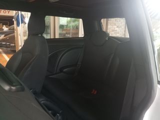 Mini Cooper D 2013-thumb-24