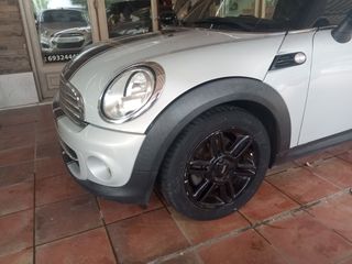 Mini Cooper D 2013-thumb-26