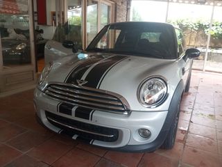 Mini Cooper D 2013-thumb-27