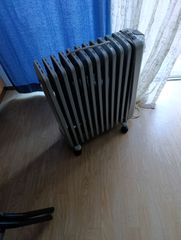 De'Longhi Καλοριφέρ Λαδιού 2500W
