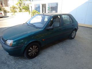 Ford Fiesta 2000-thumb-1