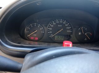 Ford Fiesta 2000-thumb-5