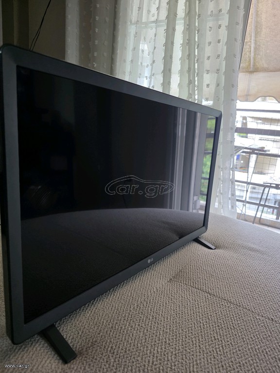 LG SMART TV 28"