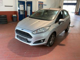 Ford Fiesta 2016 CELEBRATION+