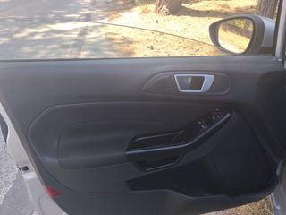Ford Fiesta 2016 CELEBRATION+-thumb-27