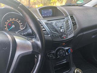 Ford Fiesta 2016 CELEBRATION+-thumb-15