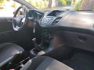 Ford Fiesta 2016 CELEBRATION+-thumb-14